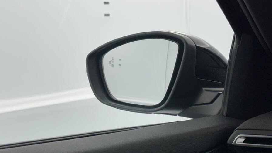 Mandataire Automobile neuf, recherche de Peugeot 2008-ii-2-1-2-hybrid-136ch-gt-e-dcs6 - E-Motors