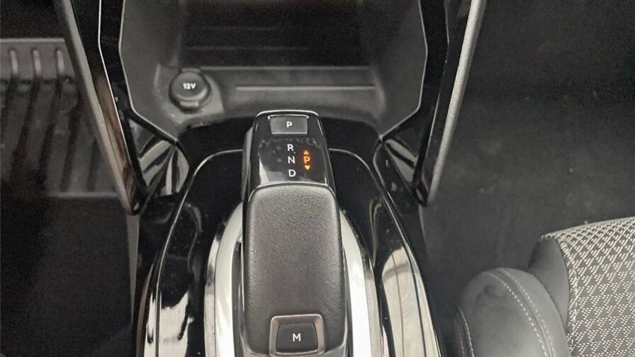 Mandataire Automobile occasion, recherche de Peugeot 2008-ii-puretech-130-s-s-eat8-gt-line - E-Motors