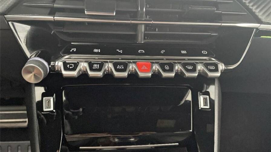 Mandataire Automobile occasion, recherche de Peugeot 2008-ii-puretech-130-s-s-eat8-gt-line - E-Motors