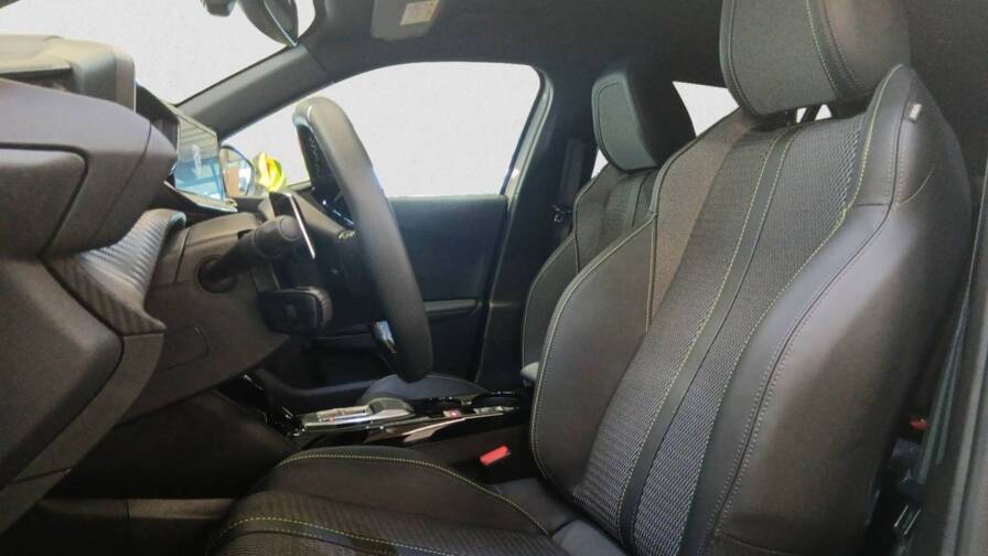 Mandataire Automobile occasion, recherche de Peugeot 2008-nouveau-hybrid-145-e-dcs6-gt - E-Motors