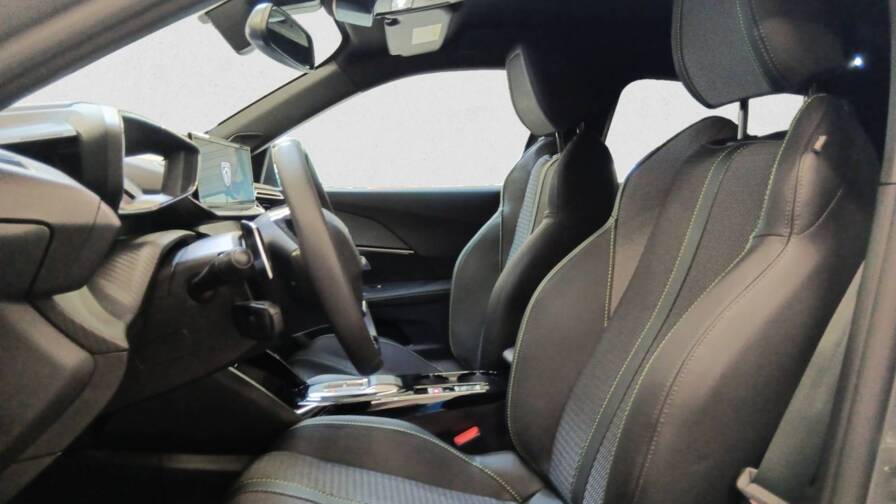 Mandataire Automobile occasion, recherche de Peugeot 2008-nouveau-hybrid-145-e-dcs6-gt - E-Motors