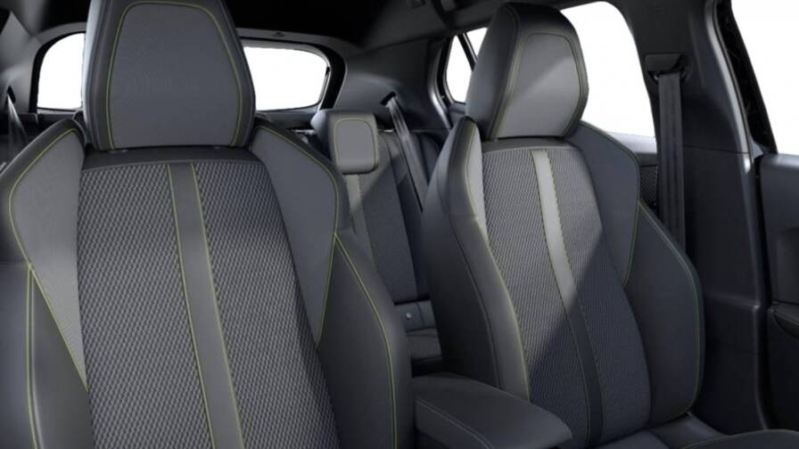 Mandataire Automobile occasion, recherche de Peugeot 2008-nouveau-hybrid-145-e-dcs6-gt - E-Motors