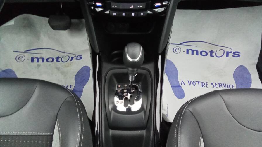 Mandataire Automobile occasion, recherche de Peugeot 2008-puretech-110-eat6-allure - E-Motors