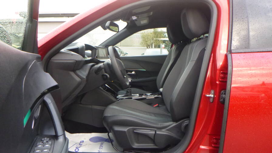 Mandataire Automobile occasion, recherche de Peugeot 2008-puretech-130-s-s-bvm6-allure-pack - E-Motors