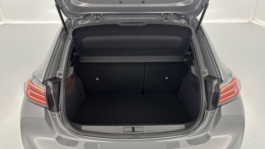 Mandataire Automobile occasion, recherche de Peugeot 208-1-2-hybrid-136ch-gt-e-dcs6 - E-Motors