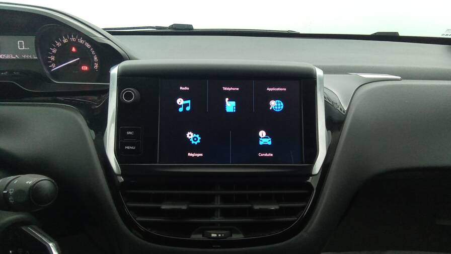 Mandataire Automobile occasion, recherche de Peugeot 208-1-2-puretech-68-active - E-Motors