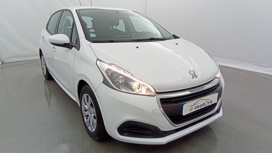 Mandataire Automobile occasion, recherche de Peugeot 208-1-2-puretech-82-active-gps - E-Motors