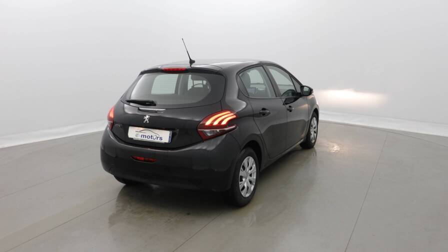Mandataire Automobile occasion, recherche de Peugeot 208-affaire-puretech-82-premium-pack-plus-pdc-ar - E-Motors