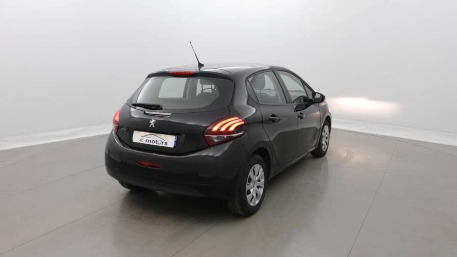 Mandataire Automobile occasion, recherche de Peugeot 208-affaire-puretech-82-premium-pack-plus-pdc-ar - E-Motors