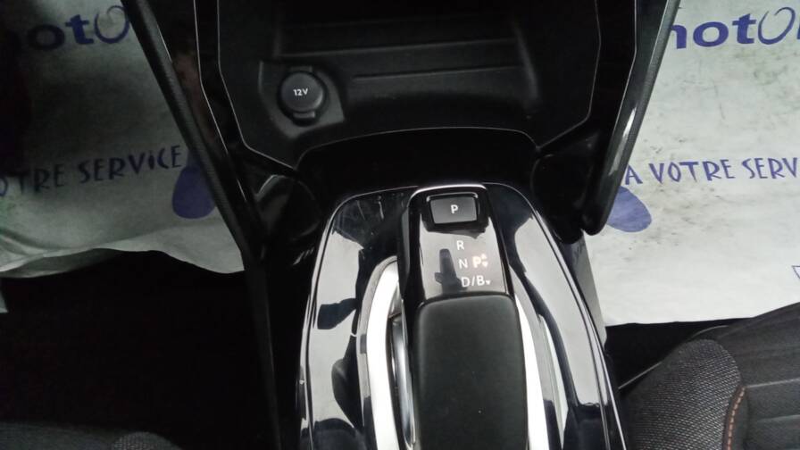 Mandataire Automobile occasion, recherche de Peugeot 208-electrique-50-kwh-136-active-plus-gps-plus-pdc-ar - E-Motors