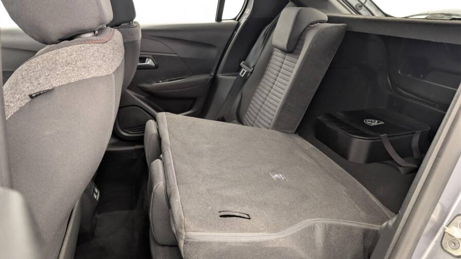 Mandataire Automobile occasion, recherche de Peugeot 208-electrique-50-kwh-136ch-active-pack - E-Motors