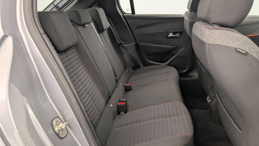 Mandataire Automobile occasion, recherche de Peugeot 208-electrique-50-kwh-136ch-active-pack - E-Motors