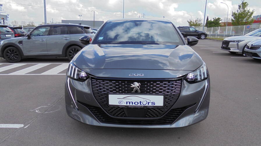 Avis-mandataire-auto-Emotors-Peugeot-208-Bluehdi-100-gt.