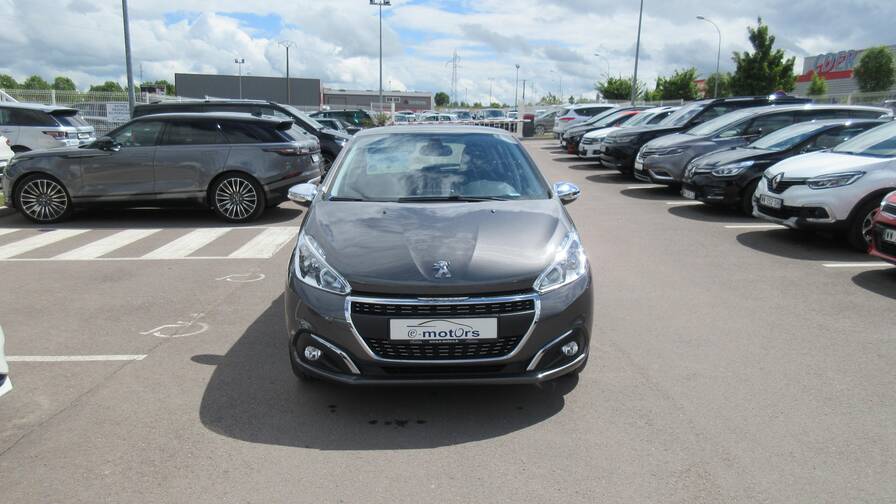Avis-mandataire-auto-Emotors-Peugeot-208-1-2-puretech-110ch-s-s-eat6-allure.