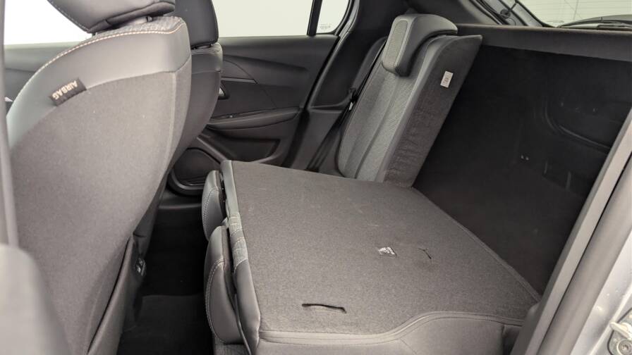 Mandataire Automobile occasion, recherche de Peugeot 208-hybrid-100-e-dcs6-allure - E-Motors