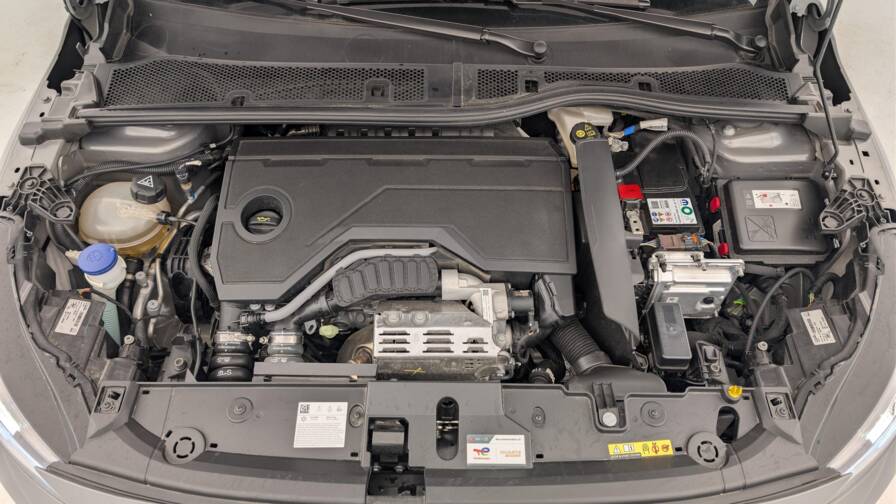 Mandataire Automobile occasion, recherche de Peugeot 208-hybrid-100-e-dcs6-allure - E-Motors