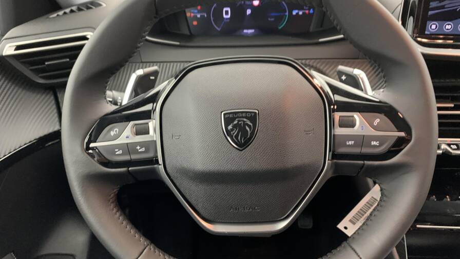 Mandataire Automobile neuf, recherche de Peugeot 208-hybrid-110-e-dcs6-allure - E-Motors