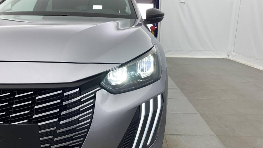 Mandataire Automobile neuf, recherche de Peugeot 208-hybrid-110-e-dcs6-allure - E-Motors