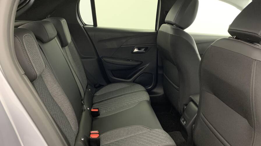 Mandataire Automobile neuf, recherche de Peugeot 208-hybrid-110-e-dcs6-allure - E-Motors