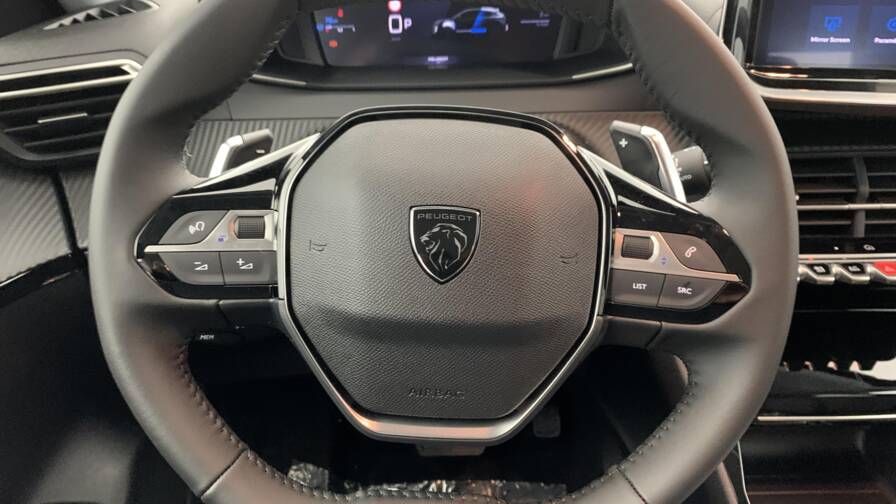 Mandataire Automobile neuf, recherche de Peugeot 208-hybrid-110-e-dcs6-allure - E-Motors