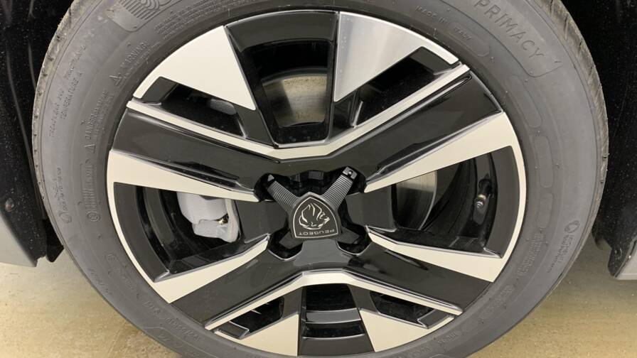 Mandataire Automobile neuf, recherche de Peugeot 208-hybrid-110-e-dcs6-allure - E-Motors