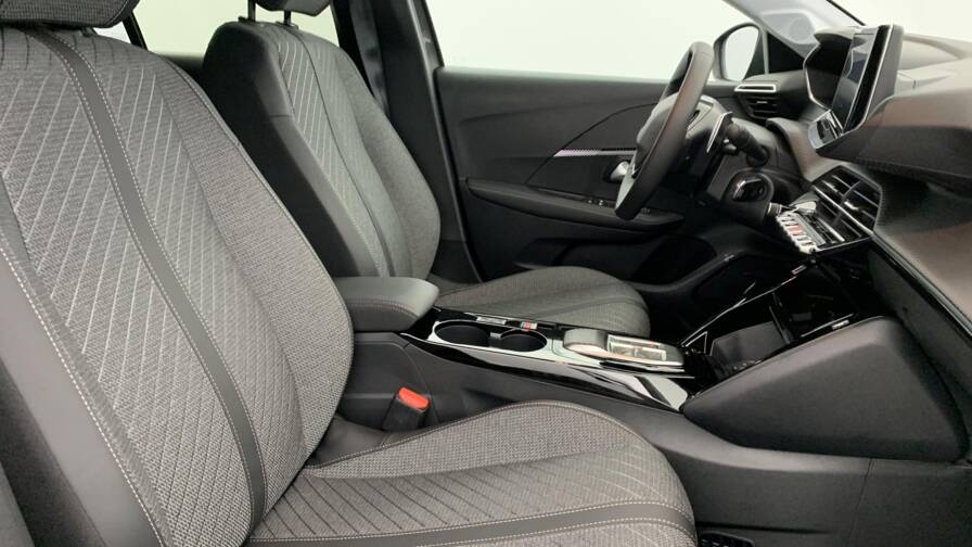 Mandataire Automobile neuf, recherche de Peugeot 208-hybrid-110-e-dcs6-allure - E-Motors