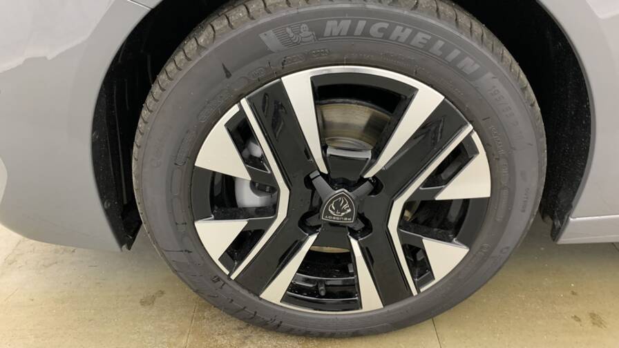 Mandataire Automobile neuf, recherche de Peugeot 208-hybrid-110-e-dcs6-allure - E-Motors