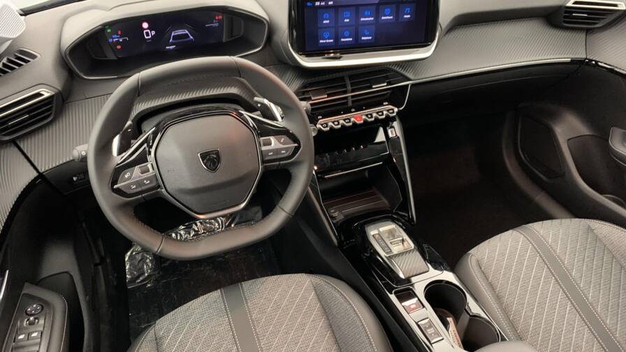 Mandataire Automobile neuf, recherche de Peugeot 208-hybrid-110-e-dcs6-allure - E-Motors