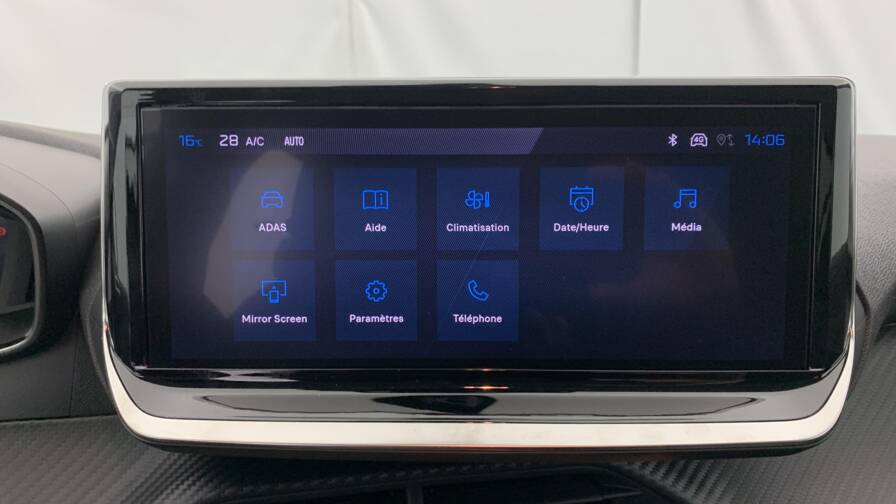 Mandataire Automobile neuf, recherche de Peugeot 208-hybrid-110-e-dcs6-allure - E-Motors