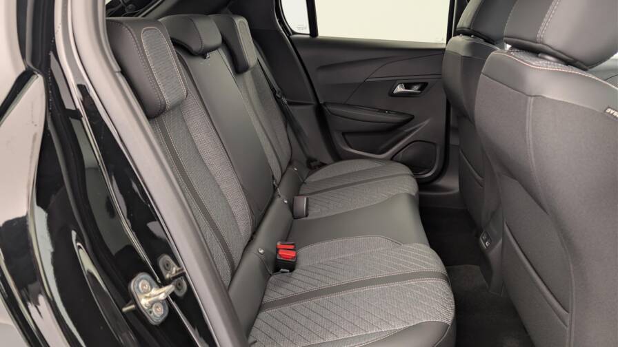 Mandataire Automobile neuf, recherche de Peugeot 208-hybrid-110-e-dcs6-allure - E-Motors