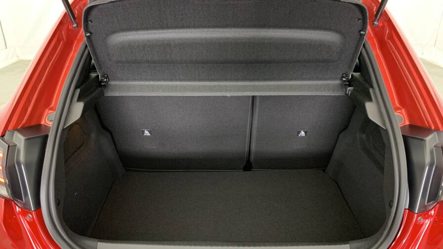 Mandataire Automobile neuf, recherche de Peugeot 208-hybrid-110-e-dcs6-allure - E-Motors