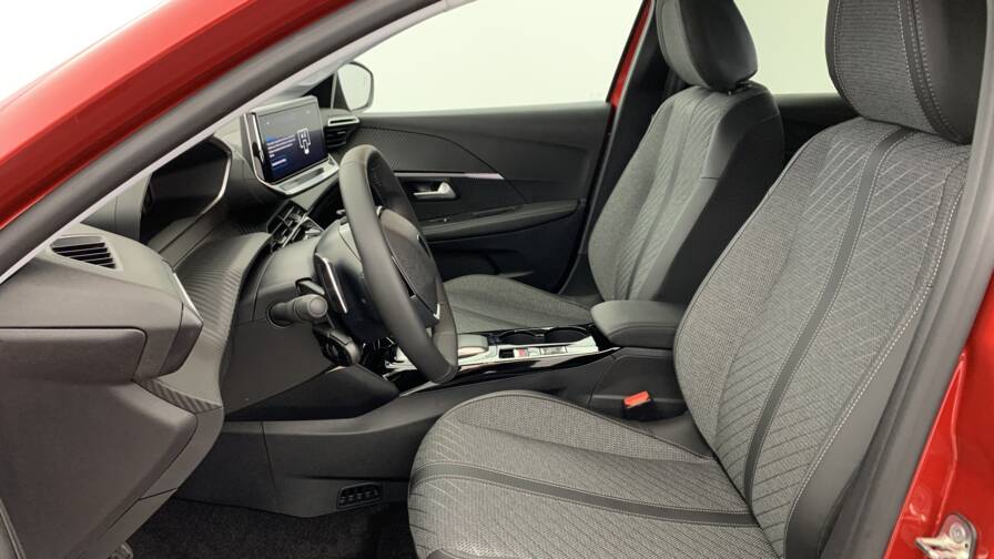 Mandataire Automobile neuf, recherche de Peugeot 208-hybrid-110-e-dcs6-allure - E-Motors