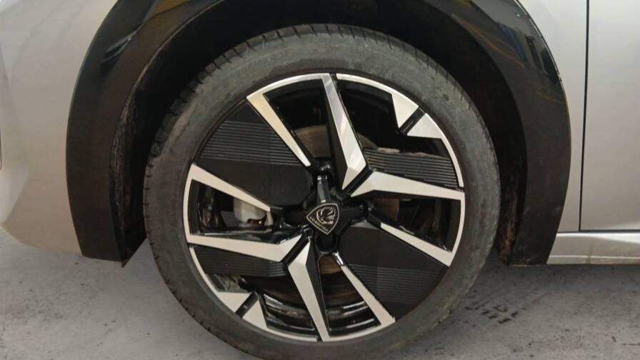 Mandataire Automobile occasion, recherche de Peugeot 208-hybrid-110-e-dcs6-gt - E-Motors