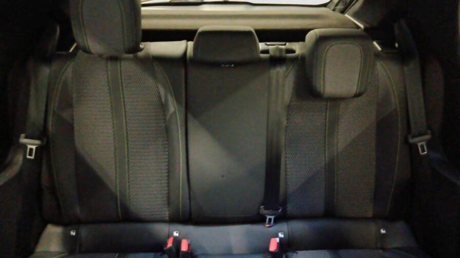 Mandataire Automobile occasion, recherche de Peugeot 208-hybrid-110-e-dcs6-gt - E-Motors