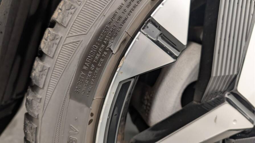 Mandataire Automobile occasion, recherche de Peugeot 208-hybrid-136-e-dcs6-gt - E-Motors