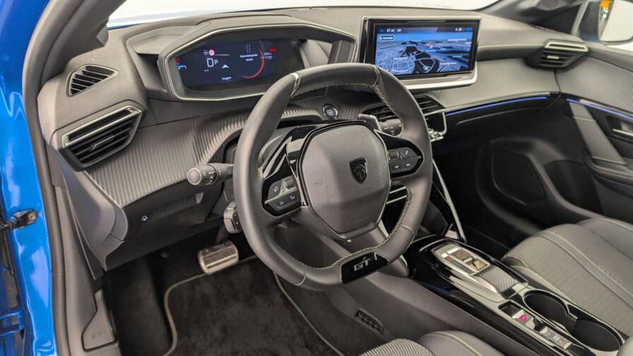 Mandataire Automobile occasion, recherche de Peugeot 208-hybrid-136-e-dcs6-gt - E-Motors