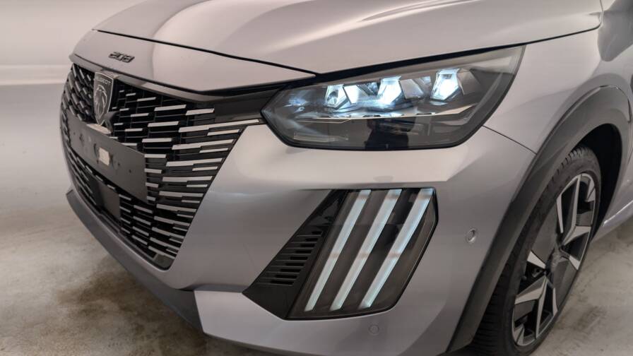 Mandataire Automobile occasion, recherche de Peugeot 208-hybrid-136-e-dcs6-gt - E-Motors