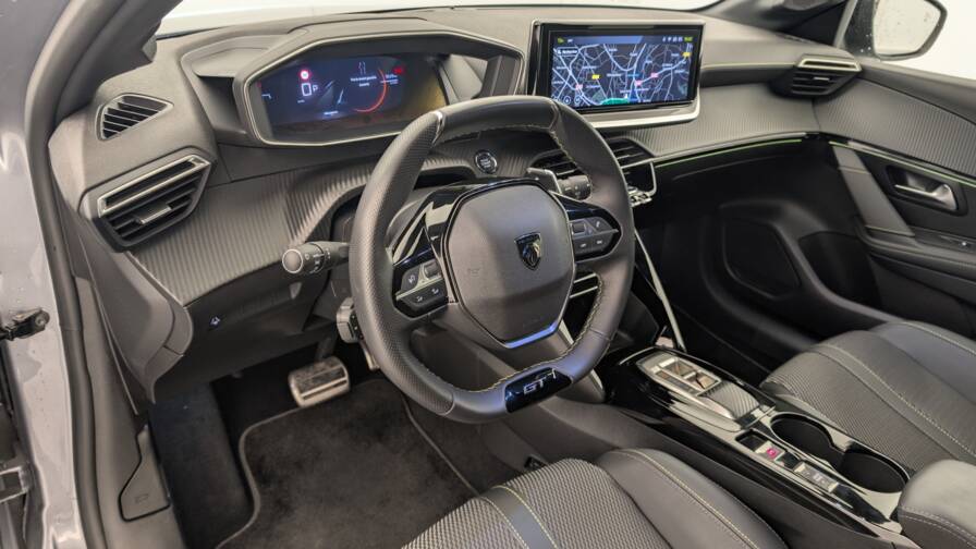 Mandataire Automobile occasion, recherche de Peugeot 208-hybrid-136-e-dcs6-gt - E-Motors