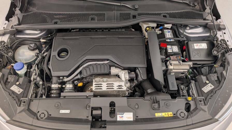 Mandataire Automobile occasion, recherche de Peugeot 208-hybrid-136-e-dcs6-gt - E-Motors