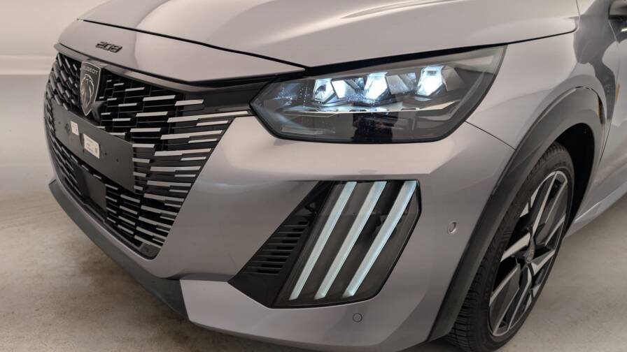 Mandataire Automobile occasion, recherche de Peugeot 208-hybrid-136-e-dcs6-gt - E-Motors