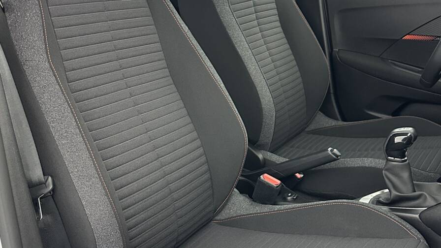 Mandataire Automobile occasion, recherche de Peugeot 208-ii-1-2-puretech-75ch-active - E-Motors