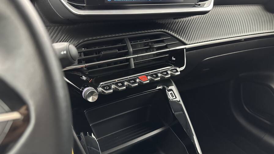Mandataire Automobile occasion, recherche de Peugeot 208-ii-1-2-puretech-75ch-active-pack - E-Motors