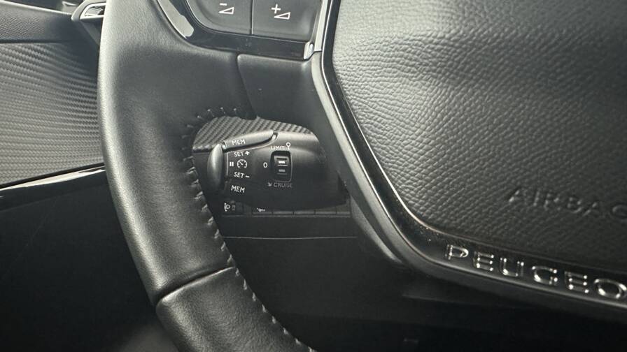 Mandataire Automobile occasion, recherche de Peugeot 208-ii-1-2-puretech-75ch-active-pack - E-Motors