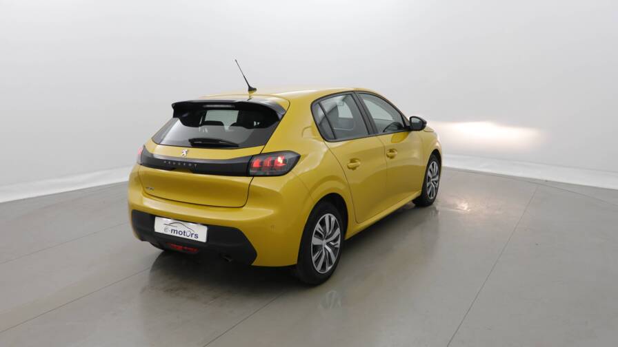 Mandataire Automobile occasion, recherche de Peugeot 208-puretech-100-eat8-active-pack-plus-gps - E-Motors