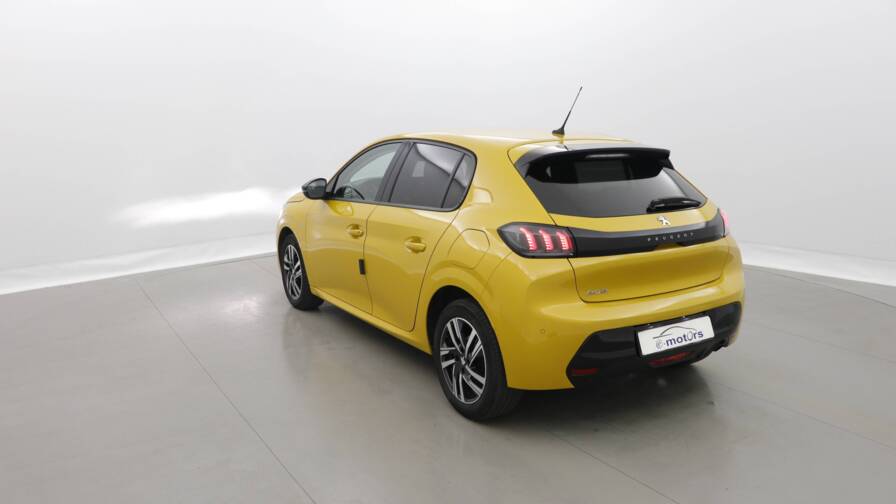 Mandataire Automobile occasion, recherche de Peugeot 208-puretech-100-ss-bvm6-allure - E-Motors