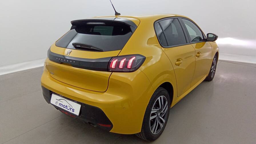 Mandataire Automobile occasion, recherche de Peugeot 208-puretech-100-ss-bvm6-allure - E-Motors