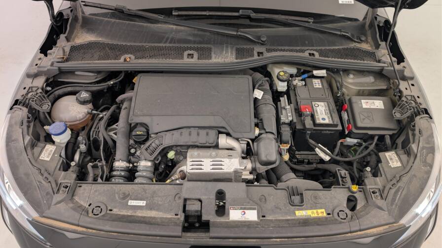 Mandataire Automobile occasion, recherche de Peugeot 208-puretech-100-s-s-bvm6-allure-pack - E-Motors