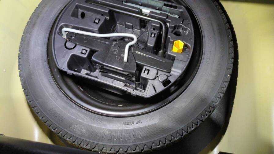 Mandataire Automobile occasion, recherche de Peugeot 208-puretech-100-s-s-bvm6-gt - E-Motors