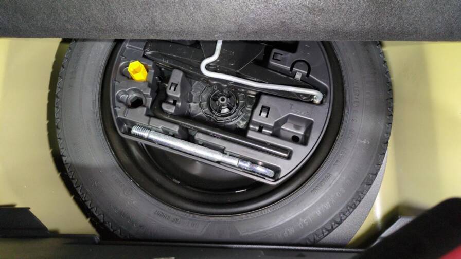 Mandataire Automobile occasion, recherche de Peugeot 208-puretech-100-s-s-bvm6-gt - E-Motors