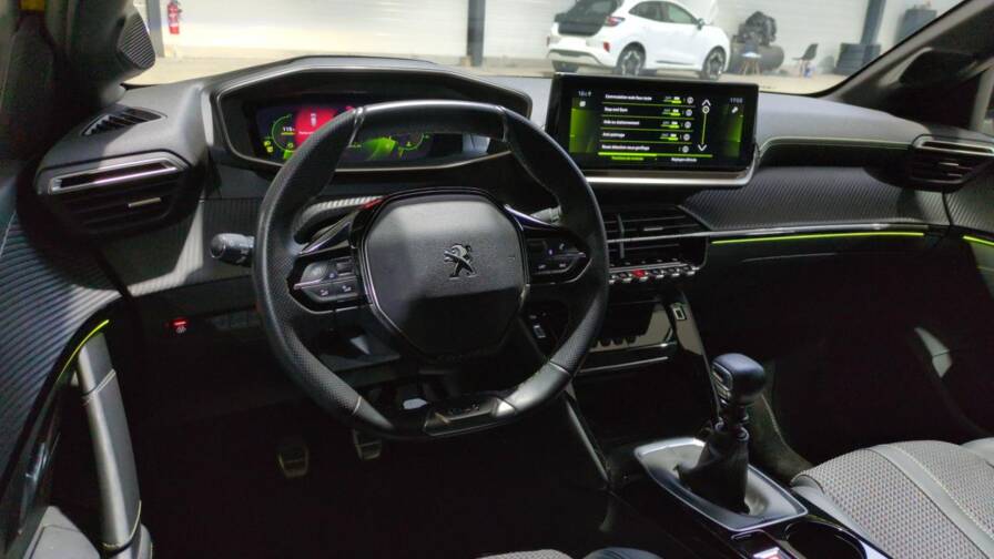 Mandataire Automobile occasion, recherche de Peugeot 208-puretech-100-s-s-bvm6-gt - E-Motors